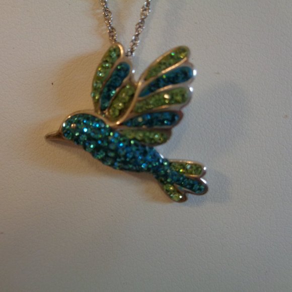 Artistique Sterling Silver Swarovski Crystal Bird Pendant w/Chain - Picture 9 of 13
